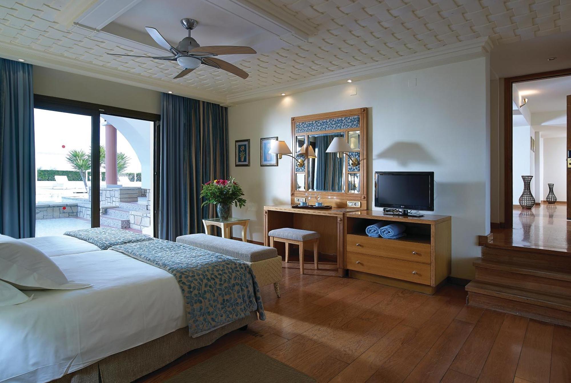 Hotel Knossos Royal Hersonissos  Esterno foto
